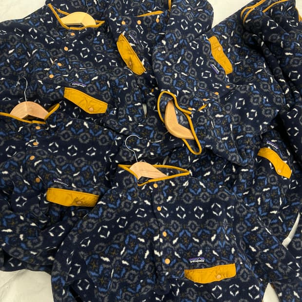 Synchilla  Tundra Cluster Blue ( L ) 