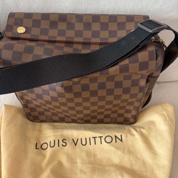 루이비통 다미에 에벤 나비글리오 메신저백