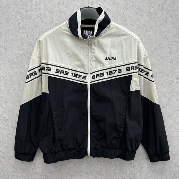 85 NBA 여자 오버핏 나일론 바람막이 자켓