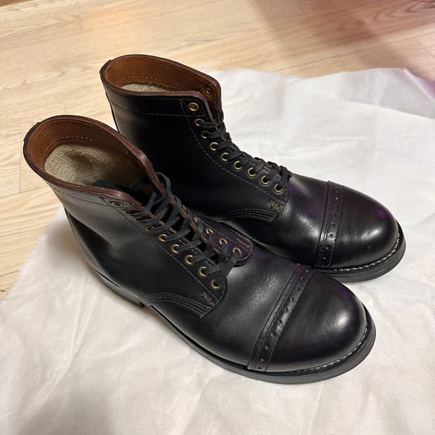 솔리드 브라스 앤코 더블 미드솔 부츠