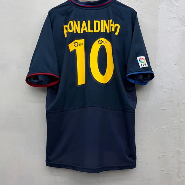 나이키 02-04 바르셀로나 어웨이 리그킷 호나우지뉴