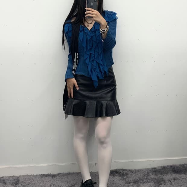 가죽 프릴 미니스커트