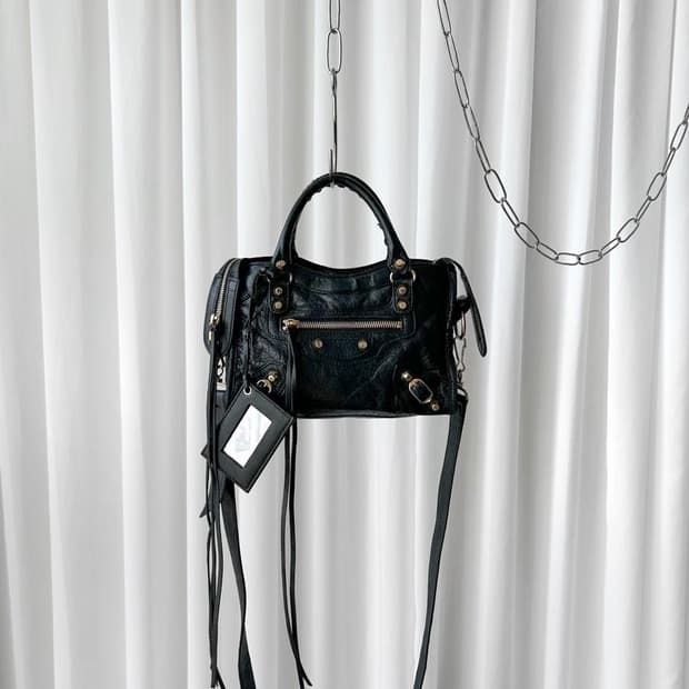 발렌시아가 클래식 시티 모터백 블랙