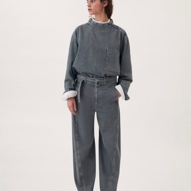 르메르 22SS 스톤 그레이 데님 탑 M