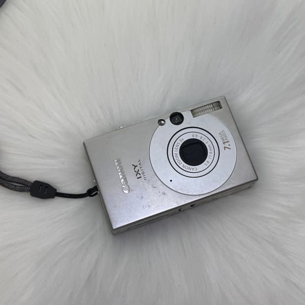 캐논 익시 ixy 10 (익서스 ixus 70)