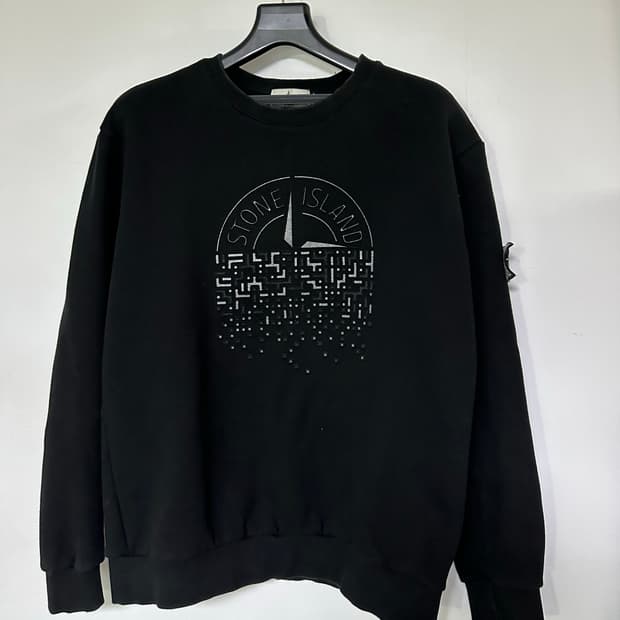 스톤아일랜드 블랙 프린팅 맨투맨 54