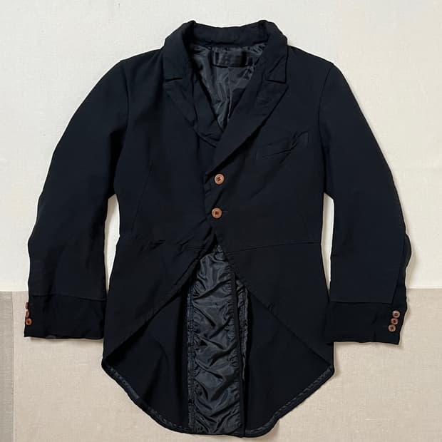 꼼데가르송 축융 폴리 소재전환 자켓 comme des garcons