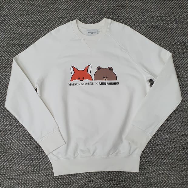 메종키츠네&라인프렌즈 맨투맨 남자105