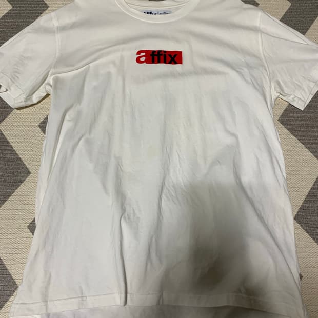 아픽스 티셔츠
