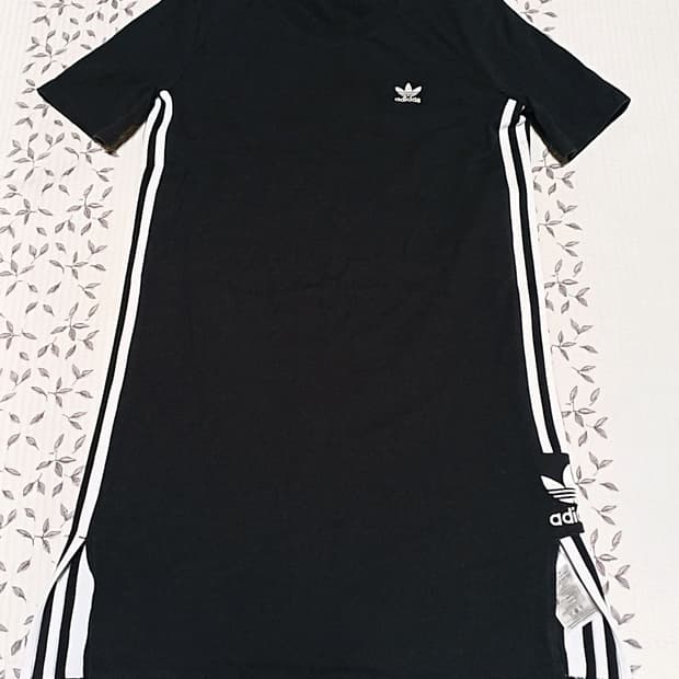 아디다스 면티원피스 90 여성55 가슴45 기장83