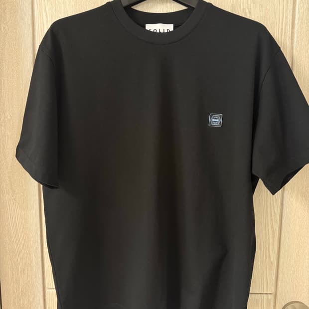 솔리드옴므 백로고 나비 반팔 (새상품급) 46.