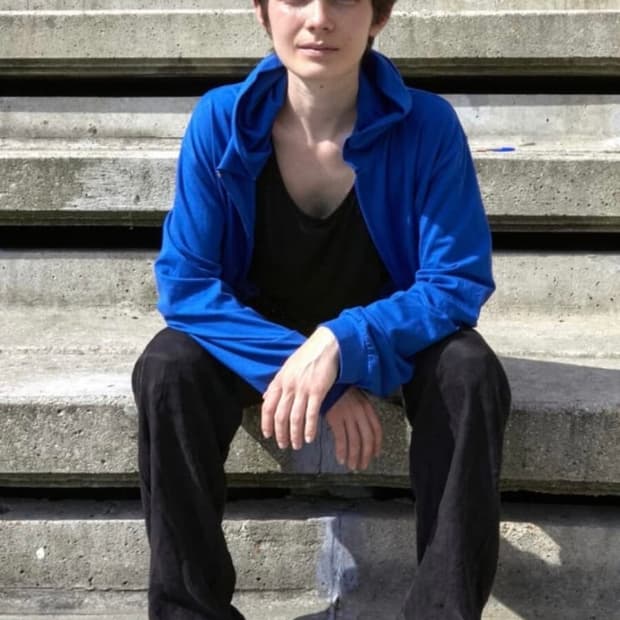 4)머듈 후드집업 블루