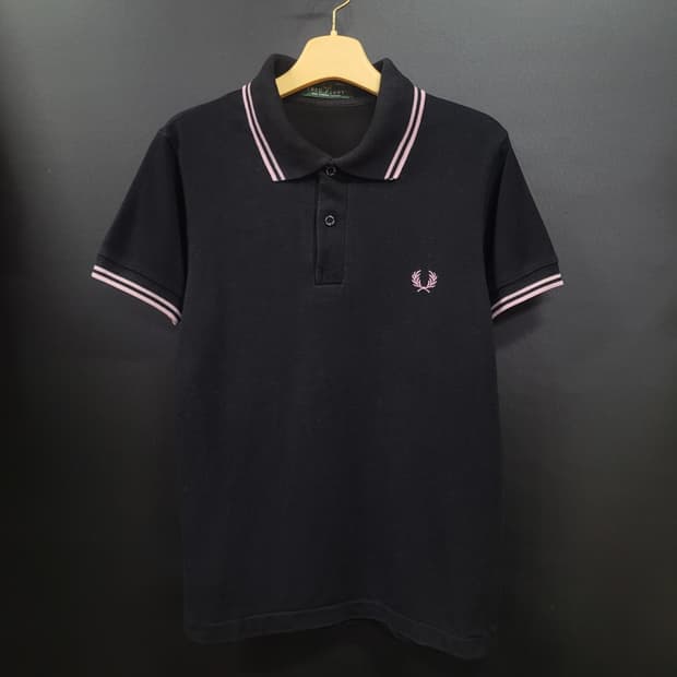 FRED PERRY 프레드페리 빈티지 페이디드 자수로고 셔츠