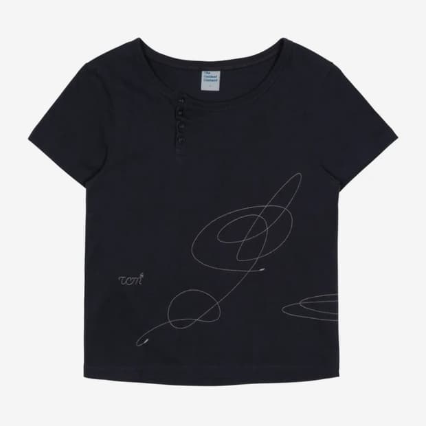 더콜디스트모먼트 (w) TCM stitch side henly neck