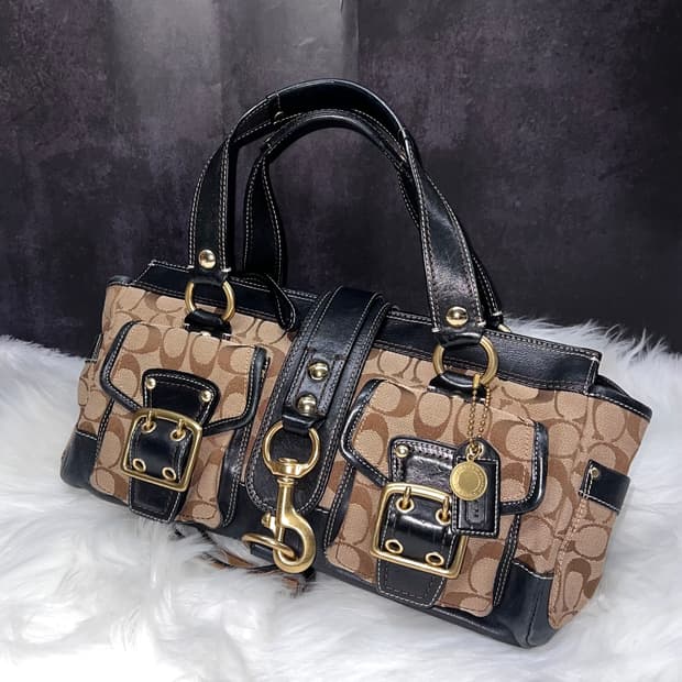 Rare coach 65주년 Legacy Mandy 아카이브 사첼백