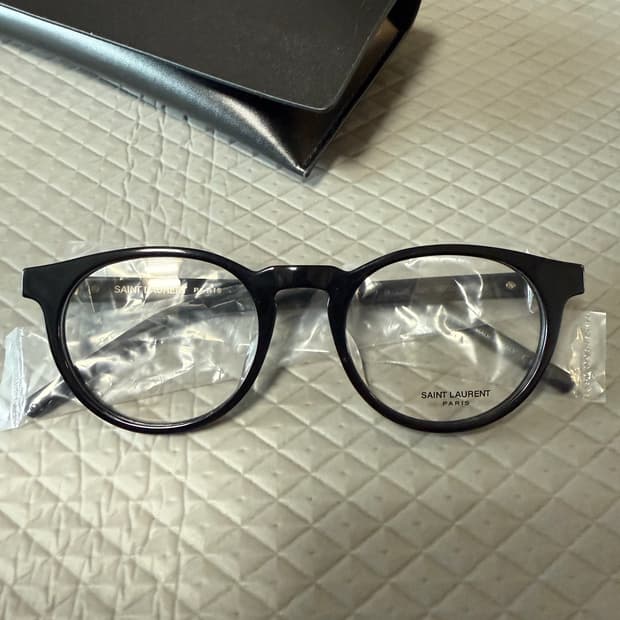 (OS) 생로랑 SLM 112/F  신상 안경