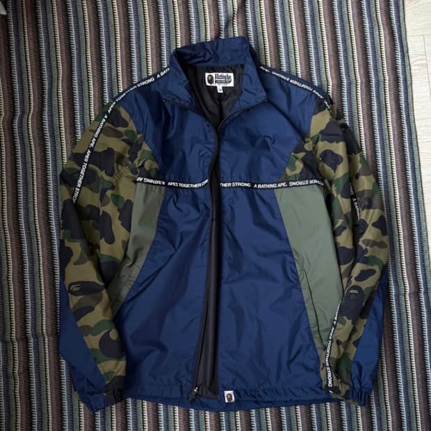 베이프 카모 윈드브레이커 Xl