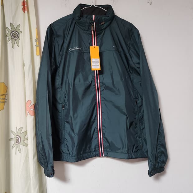 새것)루이까스텔 골프웨어 바람막이 점퍼 100