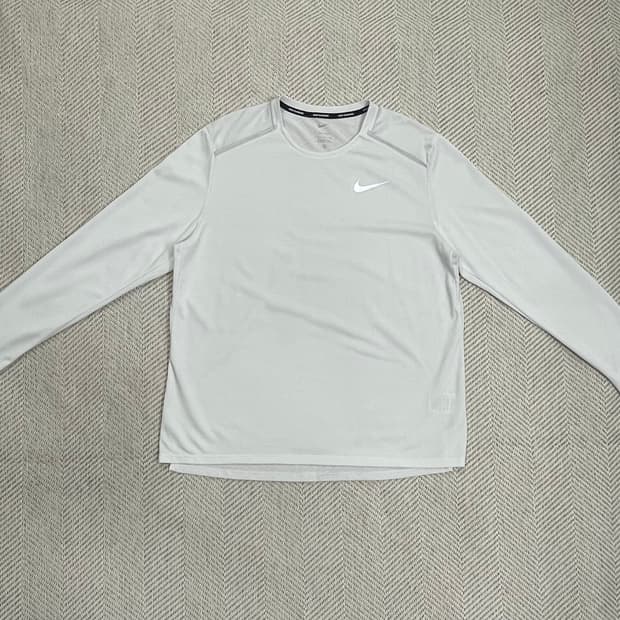 나이키 드라이핏 기능성 긴팔티 XL