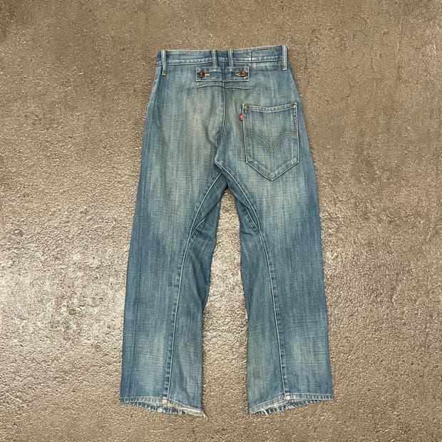 00s 리바이스 엔지니어드진 루즈핏 (28“)