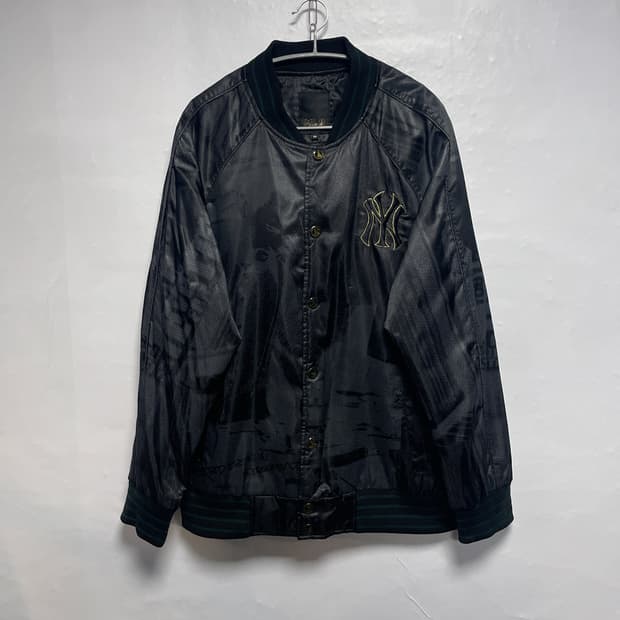 MLB 뉴욕 양키스 블랙 패턴 야구 점퍼 스타디움 점퍼