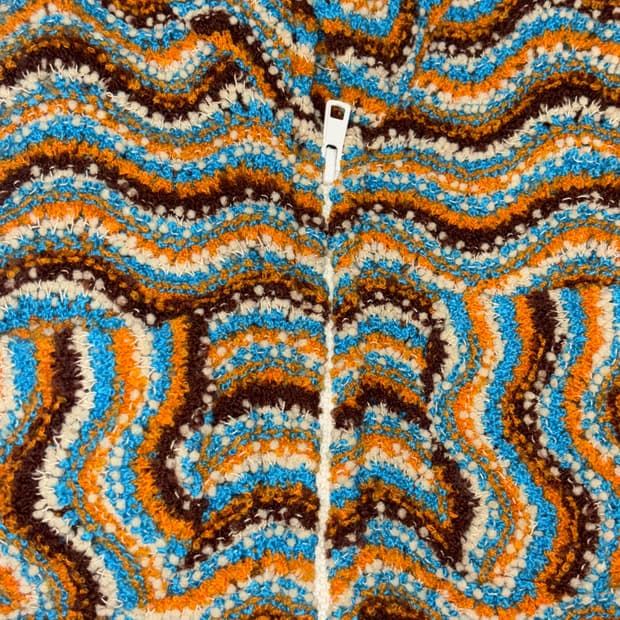 프릴 디테일 니트 후드