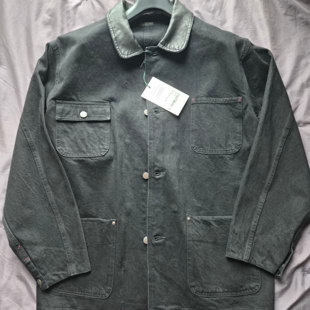 비헤비어 26ss 레더 카라 데님 커버올 3사이즈 새상품 