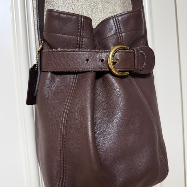 올드 코치 소호 벨티드 숄더백