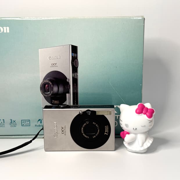 Canon  익시 ixy10 (익서스 ixus70)  디카