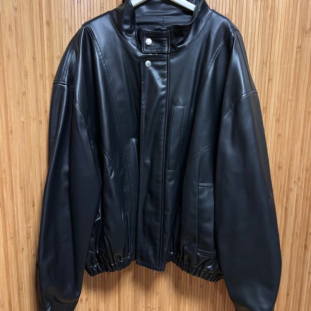 알렌느 에코레더 자켓 2사이즈