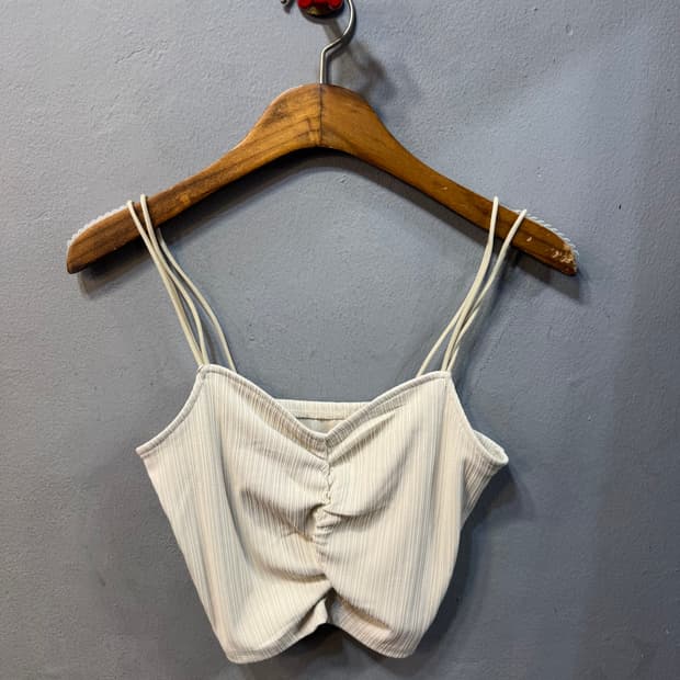 GU Sleeveless