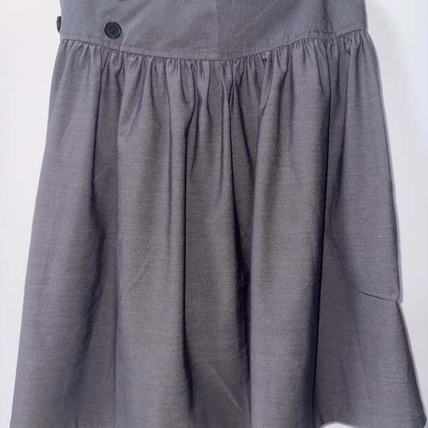 투버튼 차콜 미디스커트
