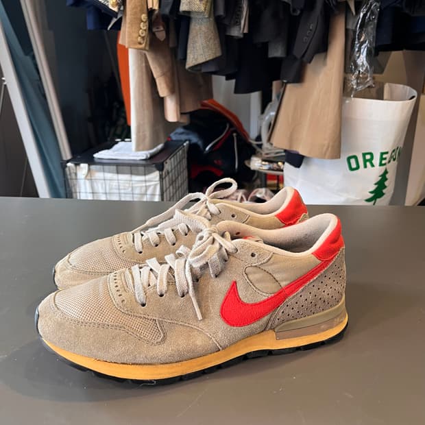 나이키 에어 에픽 빈티지 (280mm)