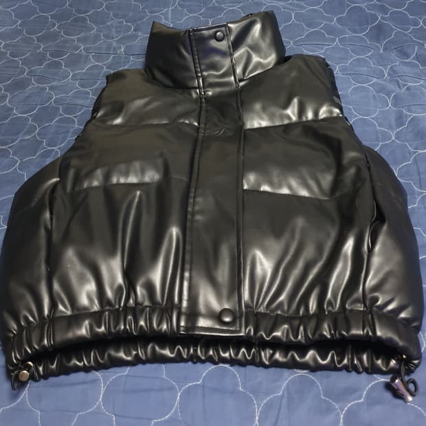 가죽 조끼패딩 블랙 (S)