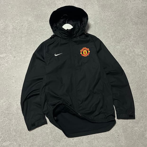나이키 맨체스터 유나이티드 블랙 바람막이