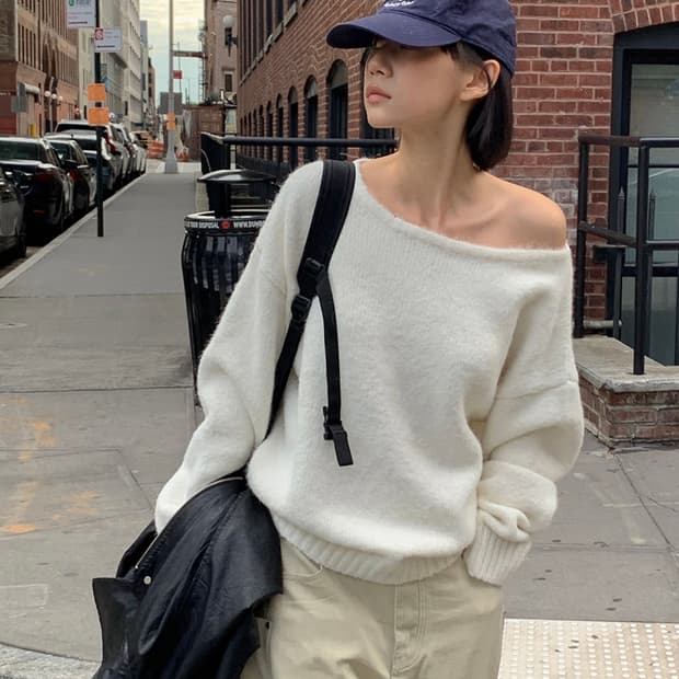 데일리쥬 보트넥 니트