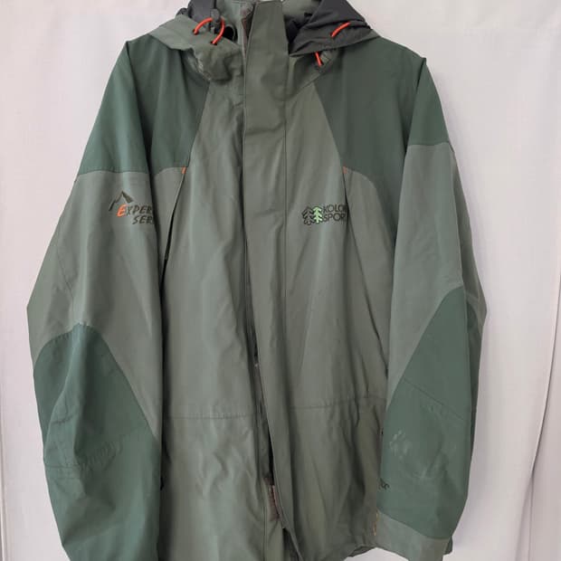 코오롱 스포츠 그린색 고어텍스 바람막이 자켓