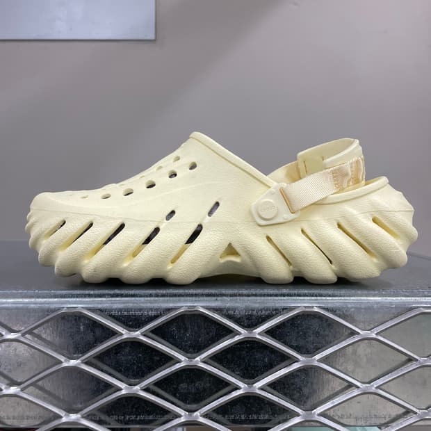 크록스 에코 클로그 버터크림 M9 (gr-4340)