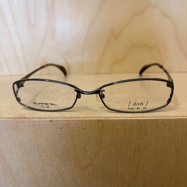 던 (DUN) 블랙 건메탈 안경