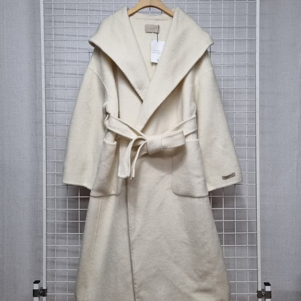 (새상품) OLZE 울 90% 핸드메이드 모직코트 free