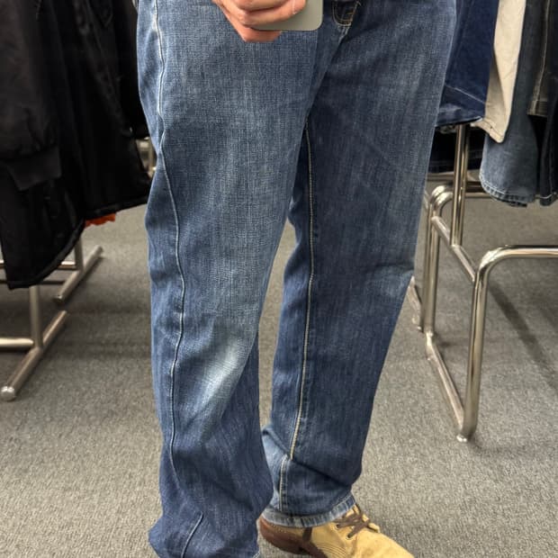 32)Wreck Shot 빈티지 워싱 포켓 프린팅 데님팬츠