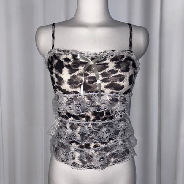 [noirella]레이스 프릴 레오파드 호피 갸루 슬리브리스 민소매 나시