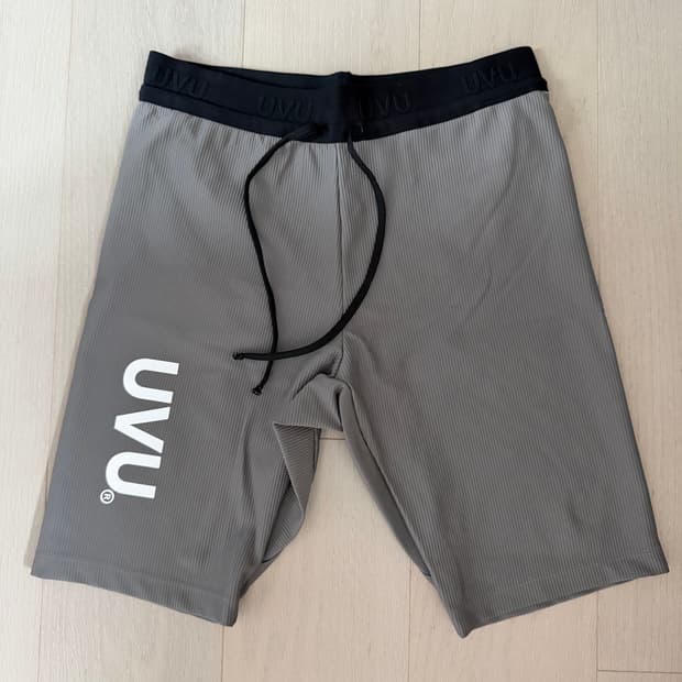 UVU 하프타이즈 그레이