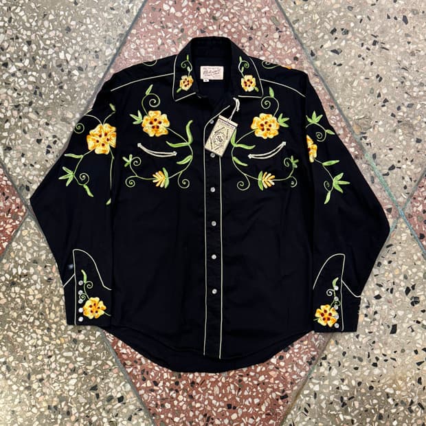 락마운트 웨스턴셔츠 자수 (M)