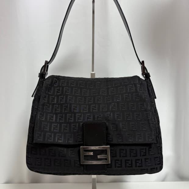 펜디 주키노 맘마백 블랙