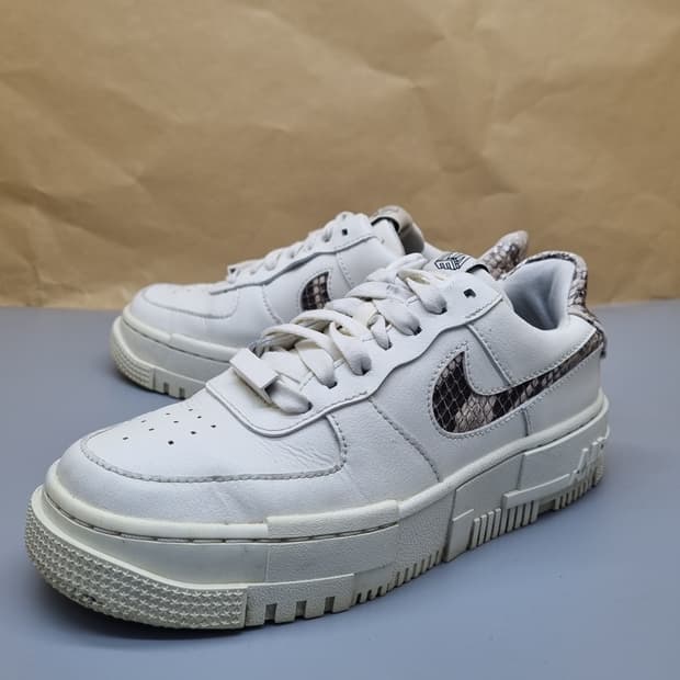 나이키 에어포스1 픽셀 스네이크 운동화 220