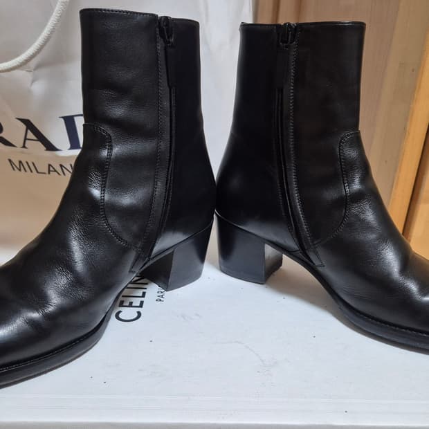 생로랑 24ss 와이어트60 지퍼부츠