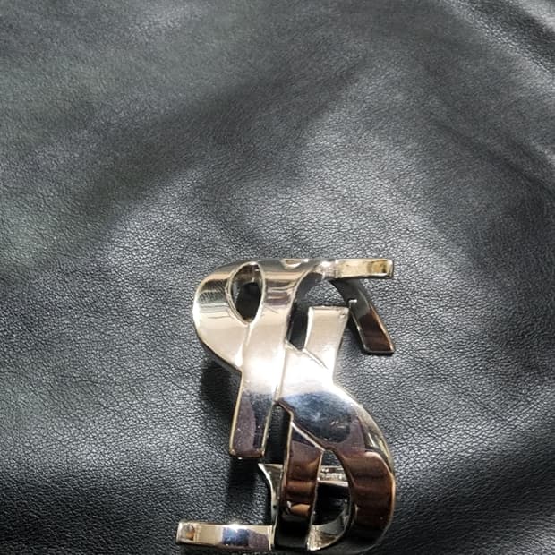 정품 생로랑 팔찌