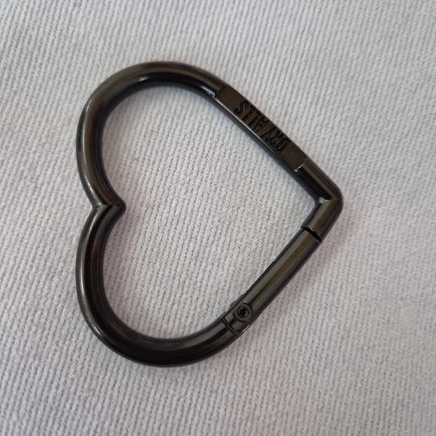 휴먼메이드 하트 키체인 블랙