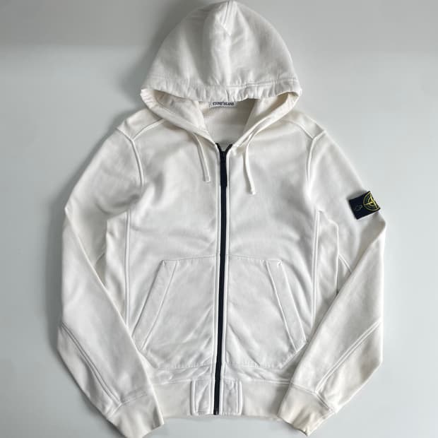 Stone Island  스톤 아일랜드 와펜 코튼 후드집업